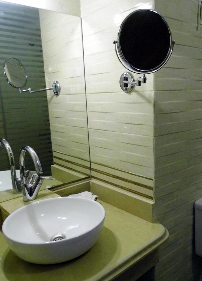 Mg Nefertiti Hotel El-Minye Dış mekan fotoğraf