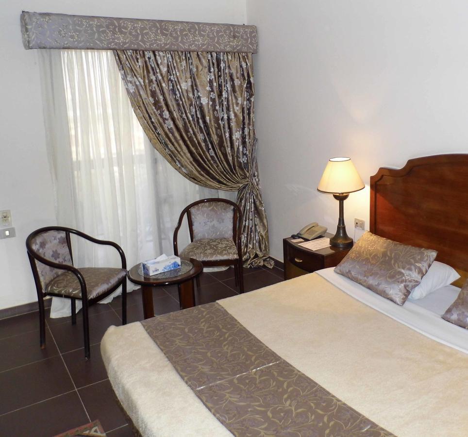 Mg Nefertiti Hotel El-Minye Oda fotoğraf