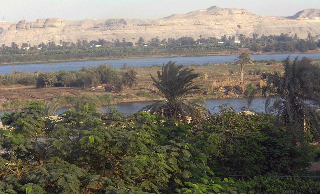 Mg Nefertiti Hotel El-Minye Dış mekan fotoğraf