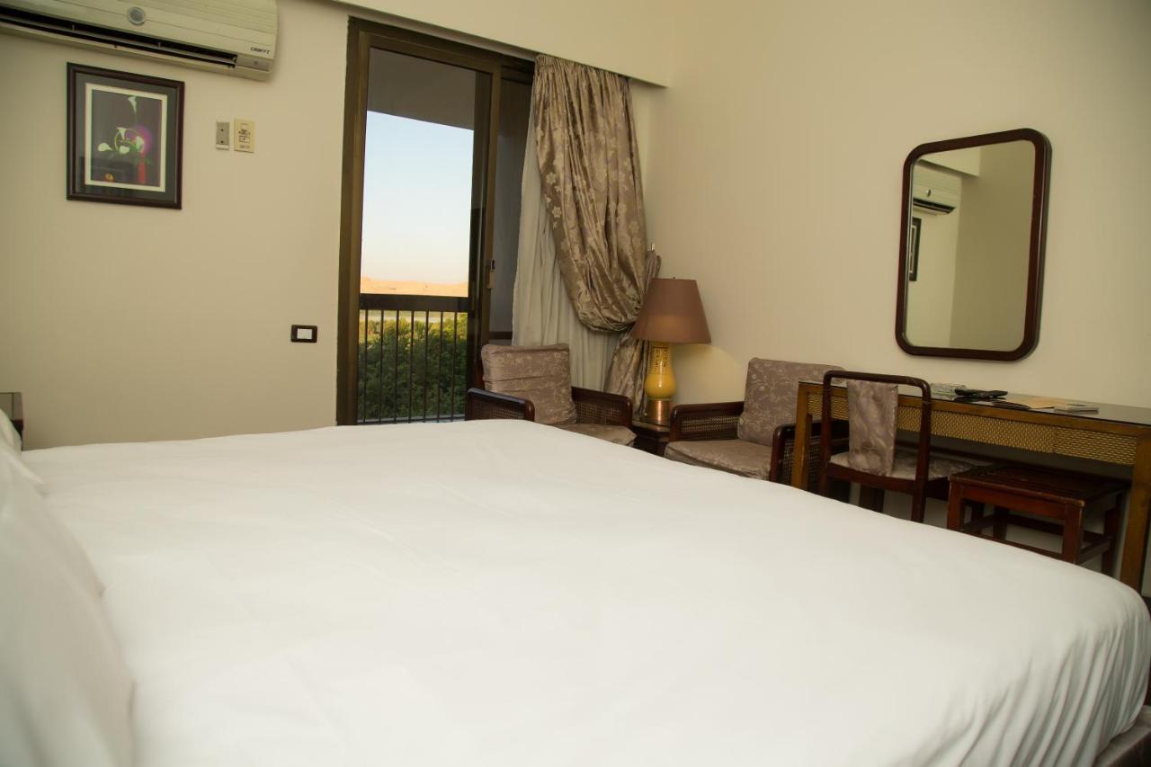 Mg Nefertiti Hotel El-Minye Dış mekan fotoğraf